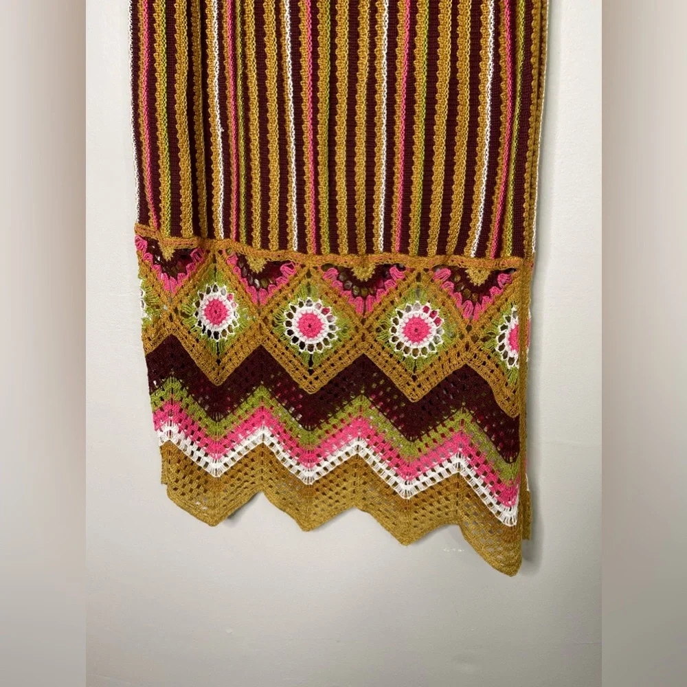 So Goods For Life Crochet Sweater Maxi Pencil
skirt Sz Large 34.5” length - Picture 5 of 9